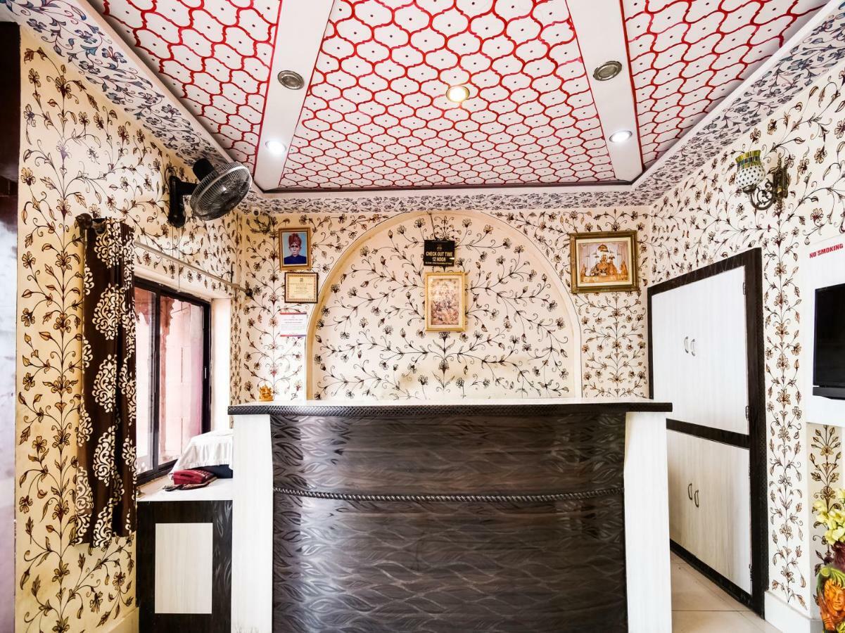 Oyo 48665 Kesar Palace Amer Exterior foto